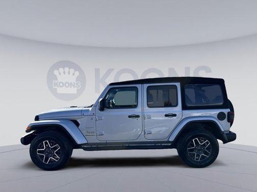 2024 Jeep Wrangler 4-Door Sahara 4x4