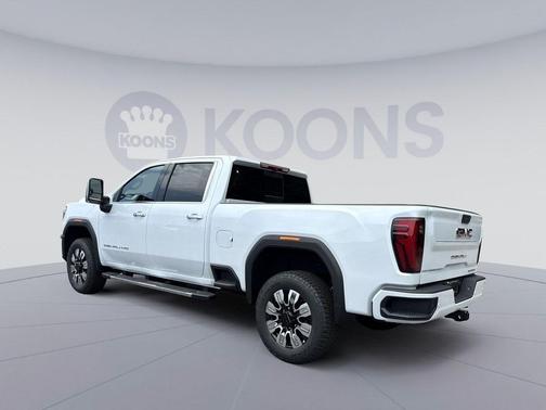 Glacier White Tricoat 2026 GMC Sierra 2500 Denali