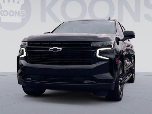 2023 Chevrolet Suburban RST