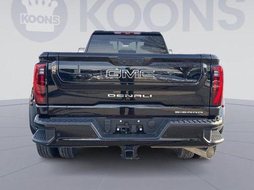 2025 GMC Sierra 3500 Denali