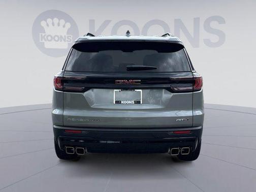 2025 GMC Acadia AWD AT4