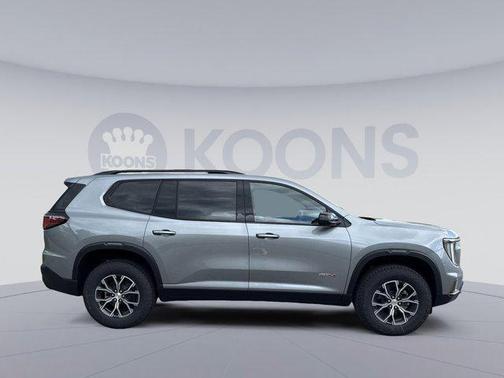 2025 GMC Acadia AWD AT4