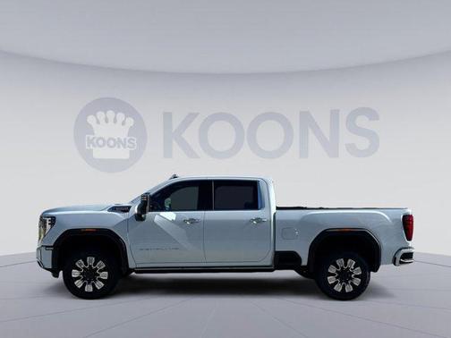 Glacier White Tricoat 2026 GMC Sierra 3500 Denali