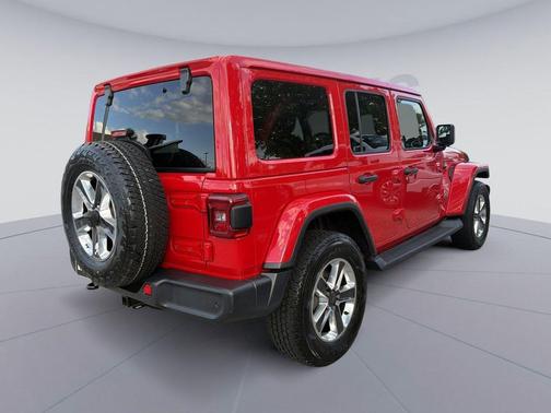 Firecracker Red Clearcoat 2021 Jeep Wrangler Unlimited Sahara