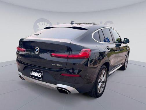 2024 BMW X4 xDrive30i