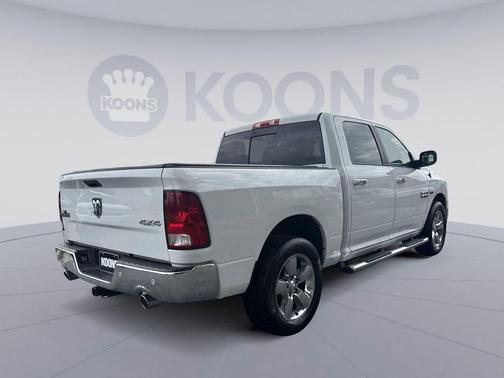Bright White Clearcoat 2016 RAM 1500 Big Horn