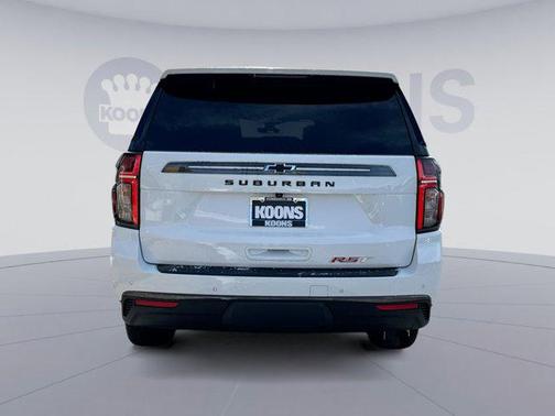 2021 Chevrolet Suburban RST