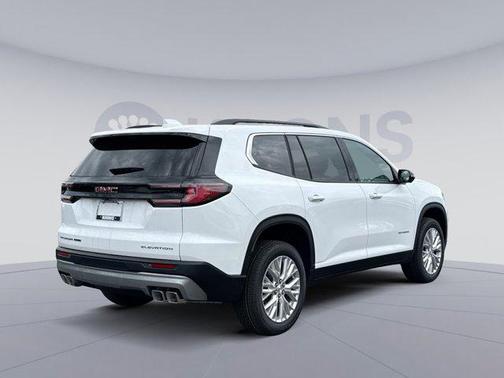 2026 GMC Acadia Elevation AWD