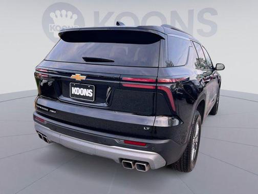 2024 Chevrolet Traverse LT