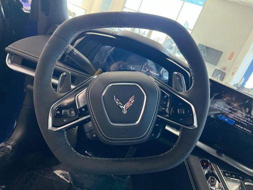 2025 Chevrolet Corvette Stingray w/3LT