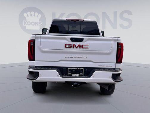 2026 GMC Sierra 3500 Denali