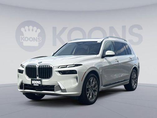 Alpine White 2026 BMW X7 xDrive40i