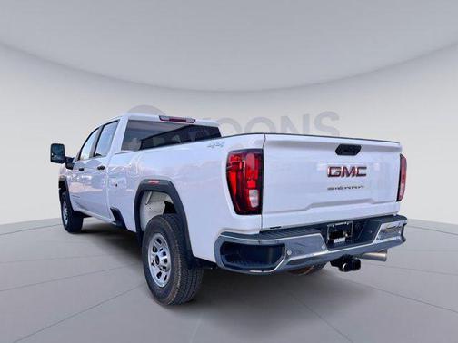 2025 GMC Sierra 2500 Base