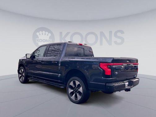 2022 Ford F-150 Lightning Platinum