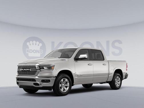 Ivory White Tri-Coat Pearlcoat 2021 RAM 1500 Laramie