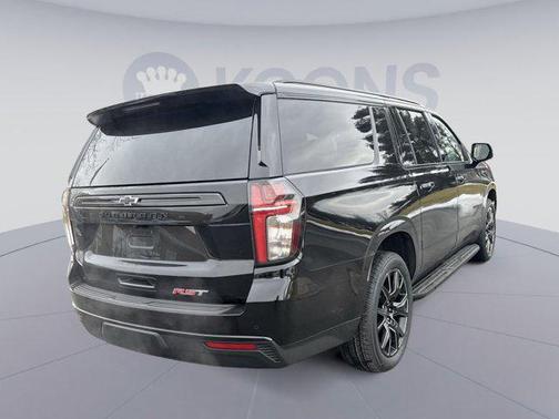 2023 Chevrolet Suburban RST