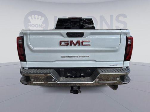 2026 GMC Sierra 3500 SLT