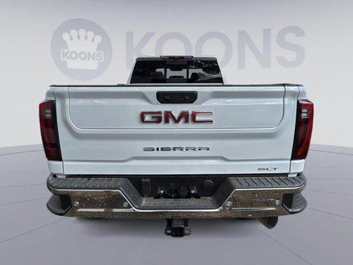 2026 GMC Sierra 3500 SLT