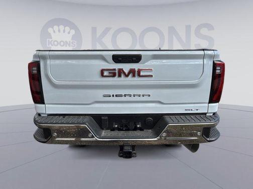 2026 GMC Sierra 3500 SLT