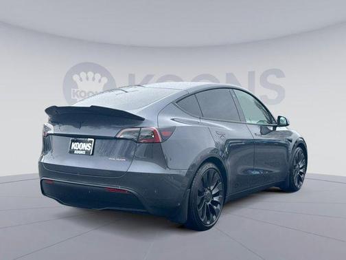 2023 Tesla Model Y Performance Dual Motor All-Wheel Drive