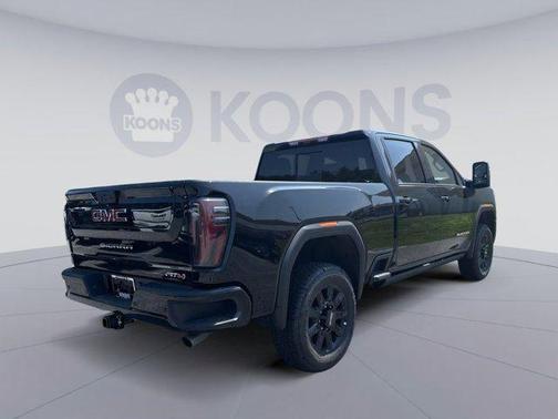 2025 GMC Sierra 2500 AT4