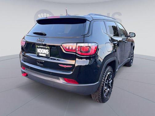 2024 Jeep Compass Trailhawk