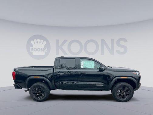 2025 GMC Canyon Elevation