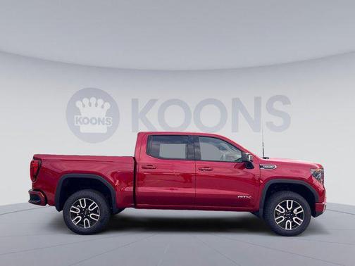 2025 GMC Sierra 1500 AT4