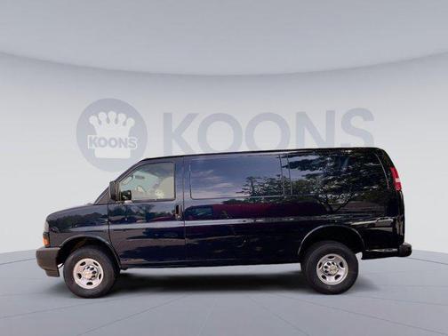 2025 Chevrolet Express 2500 RWD 2500 Regular Wheelbase WT