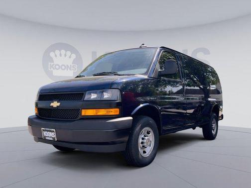 2025 Chevrolet Express 2500 RWD 2500 Regular Wheelbase WT