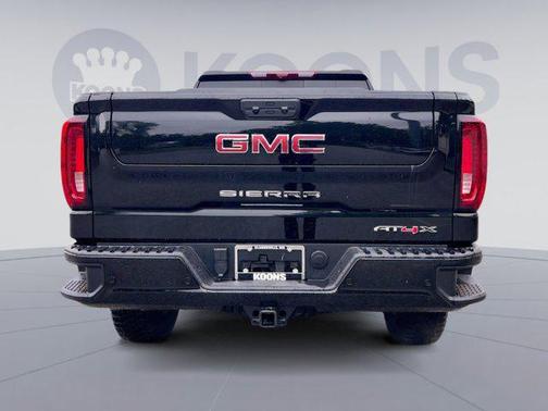 2025 GMC Sierra 1500 AT4X