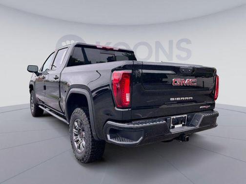 2025 GMC Sierra 1500 AT4X