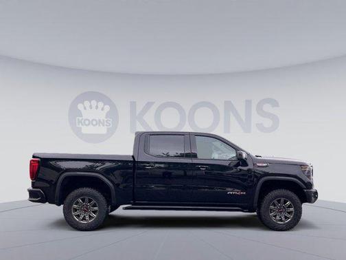 2025 GMC Sierra 1500 AT4X