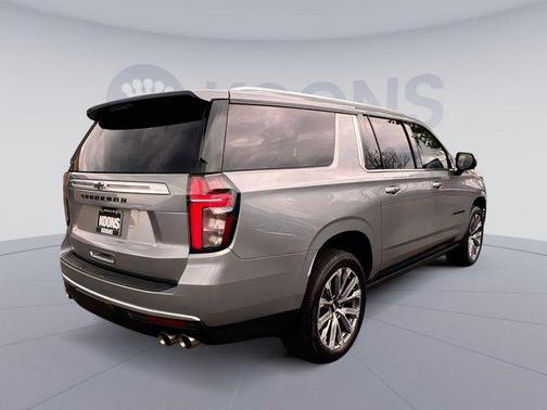 2023 Chevrolet Suburban 4WD High Country