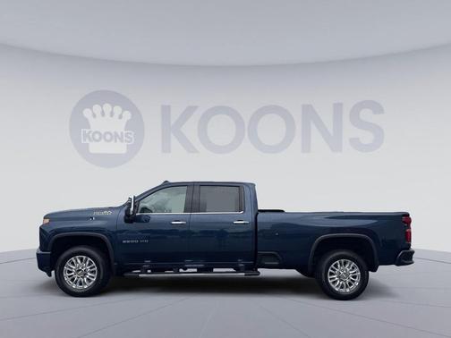 Northsky Blue Metallic 2022 Chevrolet Silverado 2500 High Country