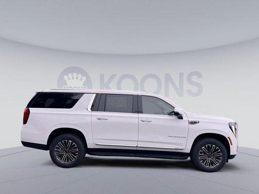2025 GMC Yukon XL 4WD Elevation