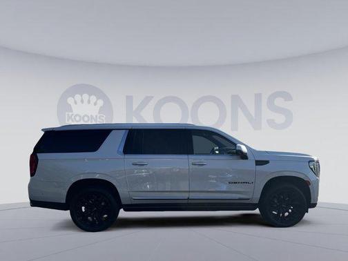 White Frost Tricoat 2024 GMC Yukon XL Denali