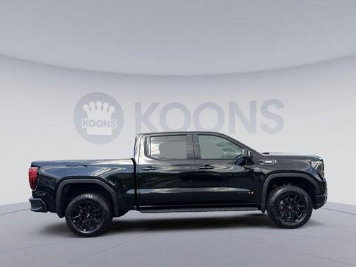 Onyx Black 2023 GMC Sierra 1500 AT4