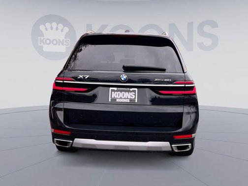 2024 BMW X7 xDrive40i