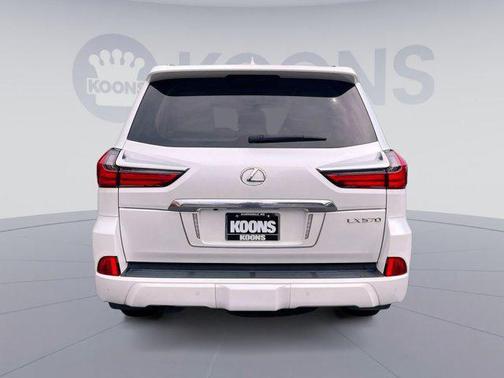 2021 Lexus LX 570 Three-Row