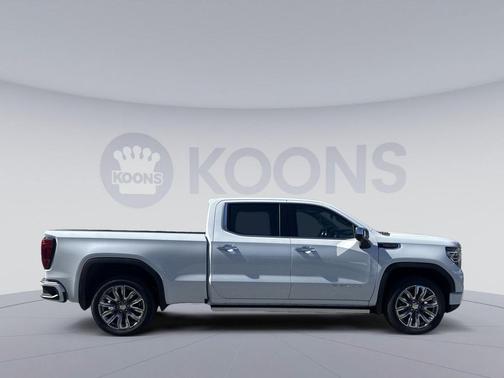 Glacier White Tricoat 2026 GMC Sierra 1500 Denali