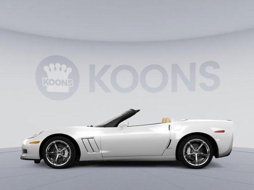 Arctic White 2013 Chevrolet Corvette Grand Sport