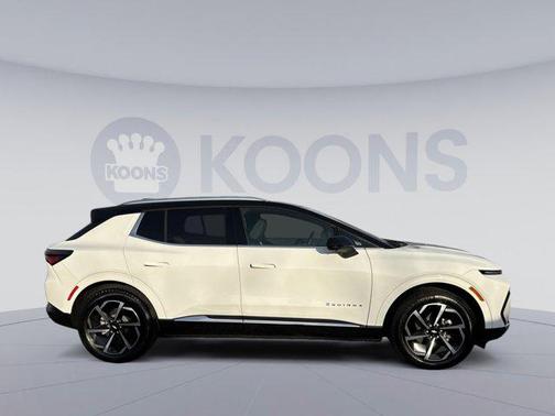 2025 Chevrolet Equinox EV LT