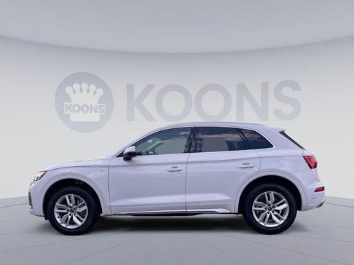 2022 Audi Q5 45 S line Premium