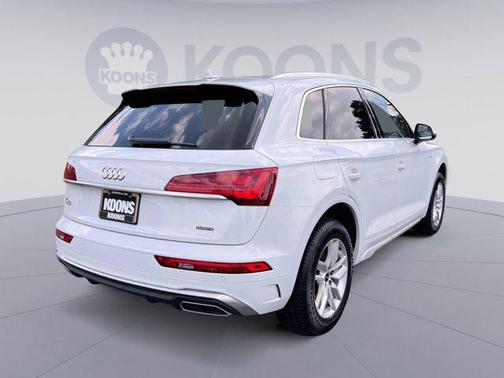 2022 Audi Q5 45 S line Premium