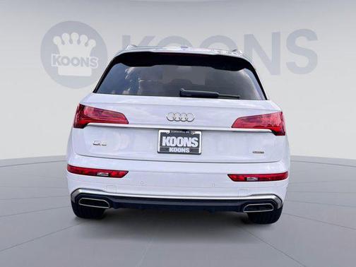 2022 Audi Q5 45 S line Premium