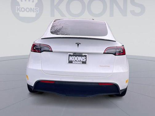 2022 Tesla Model Y Performance Dual Motor All-Wheel Drive