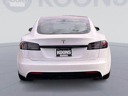 2023 Tesla Model S Standard Range