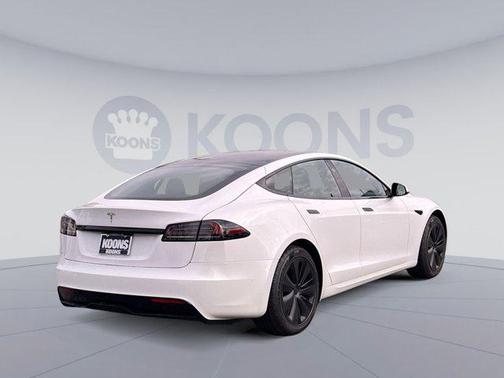2023 Tesla Model S Standard Range