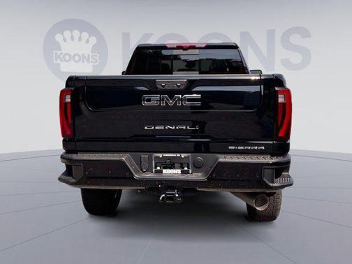 2025 GMC Sierra 3500 Denali